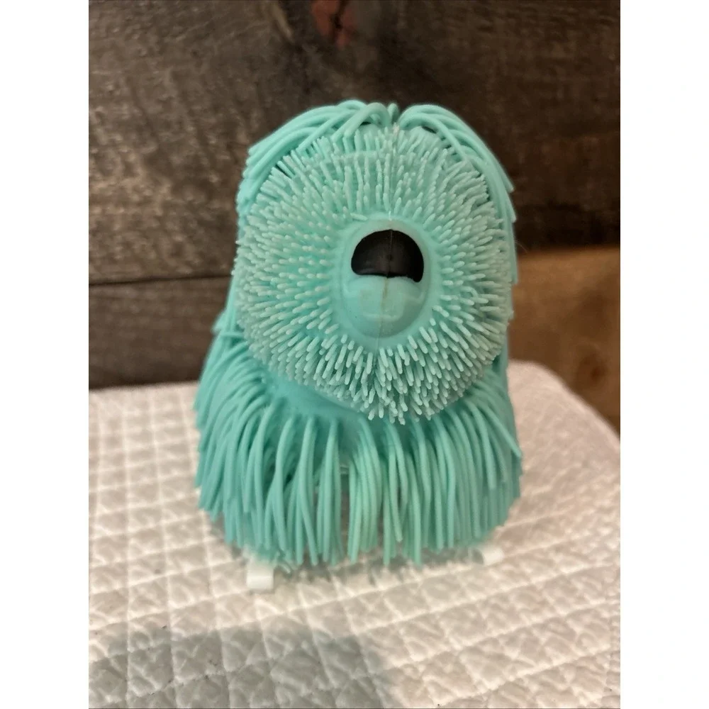 Little Live Pets NOODLE PUP Walking Dog Dances Barking‎ Puppy Toy Rubber Shaggy